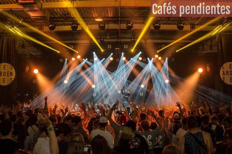 Cómo organizar un evento corporativo paso a paso